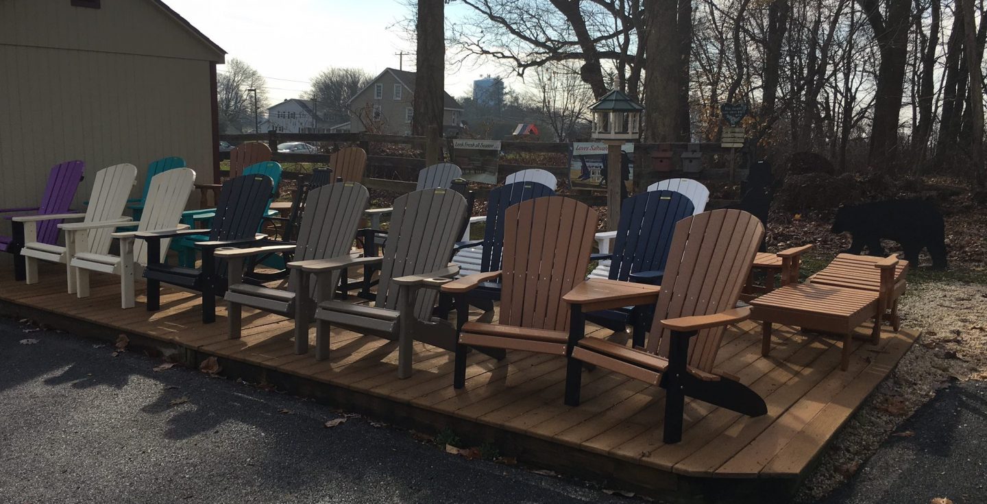 recycling lawn chairs in different colors